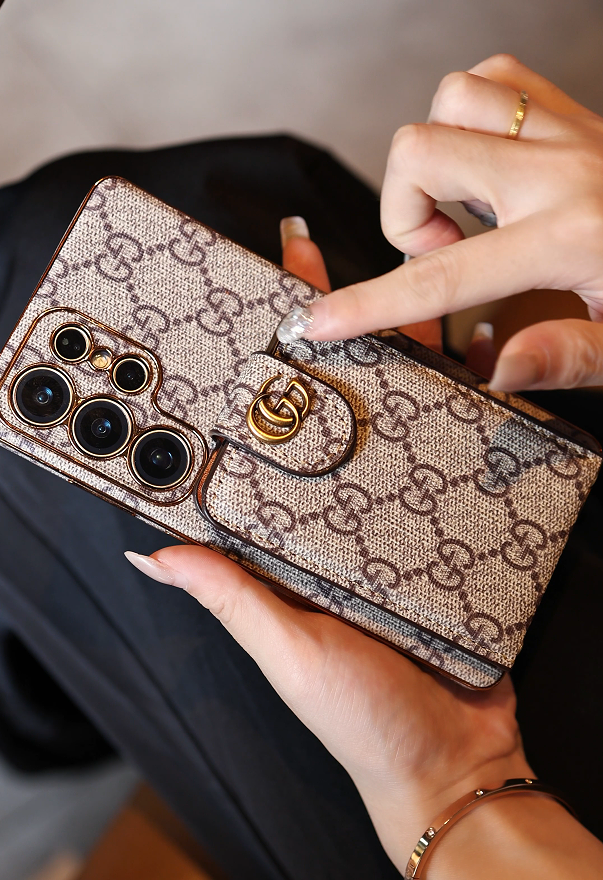 Capa de Couro Premium para celular Samsung com Carteira e Alça